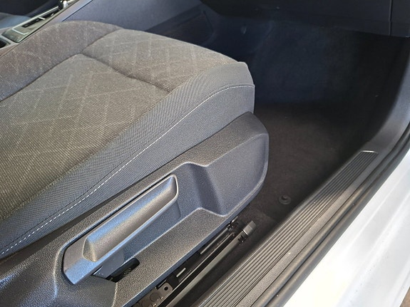 Volkswagen Golf I 8 of 17