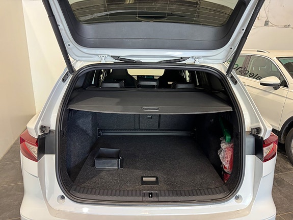 Skoda Enyaq 10 of 28