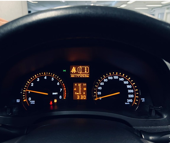 Toyota Avensis 16 of 22