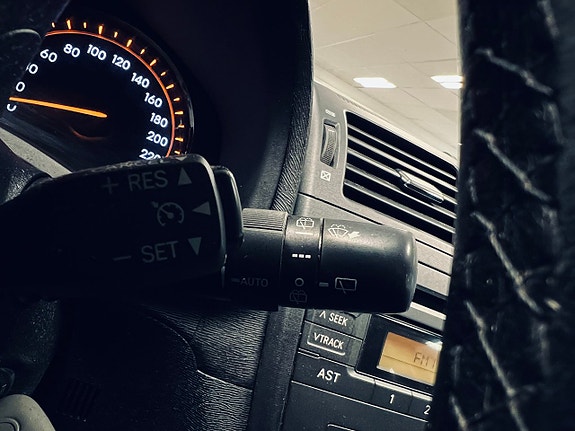 Toyota Avensis 19 of 22