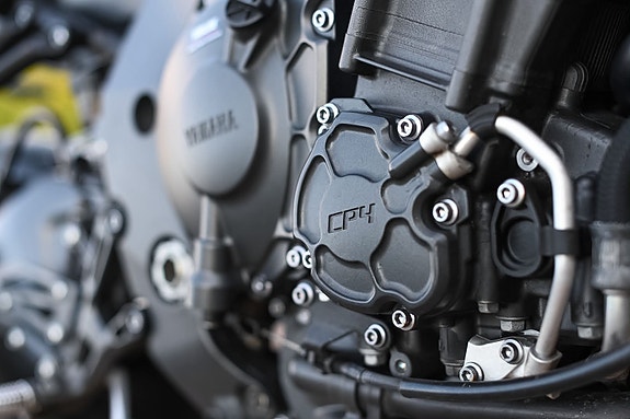 Yamaha MT-10 8 of 10
