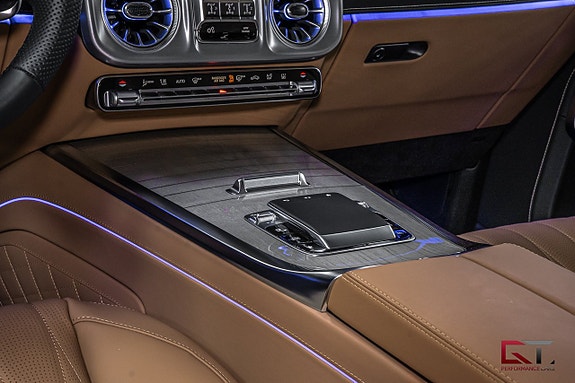 Mercedes-Benz G63 18 of 23