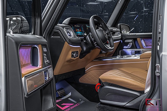 Mercedes-Benz G63 9 of 23