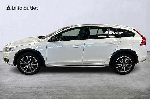 Volvo V60 Cross Country 6 of 27