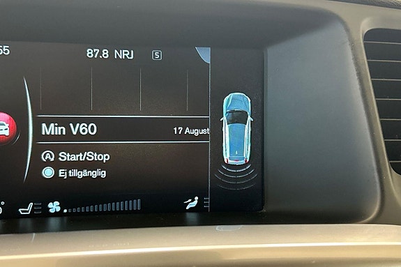 Volvo V60 Cross Country 17 of 27