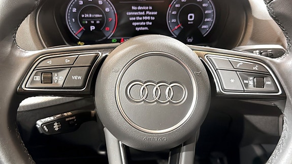 Audi Q2 15 of 19