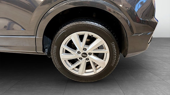 Audi Q2 6 of 19