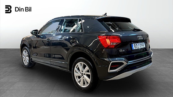 Audi Q2 3 of 19