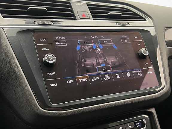 Volkswagen Tiguan 17 of 26