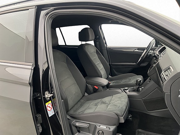 Volkswagen Tiguan 10 of 26