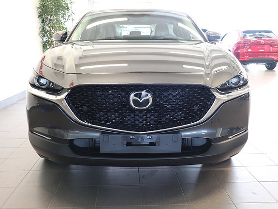 Mazda CX-30 4 of 6