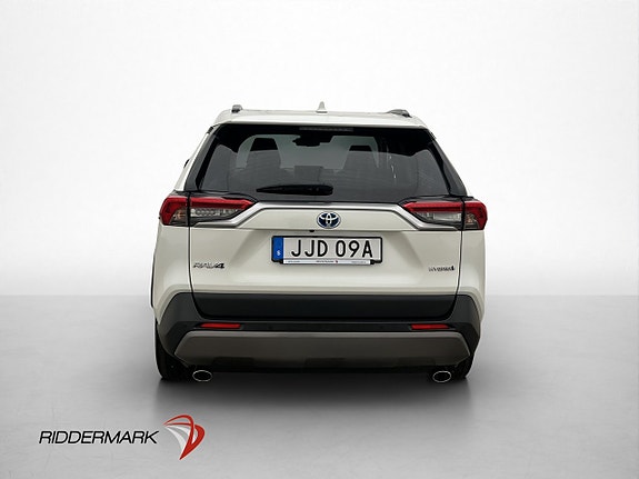 Toyota RAV4 5 of 30