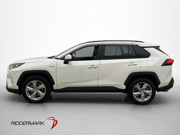 Toyota RAV4 2 of 30