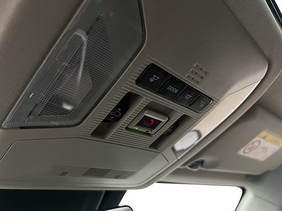 Toyota RAV4 20 of 30