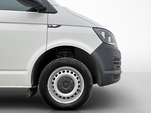 Volkswagen Transporter 28 of 28