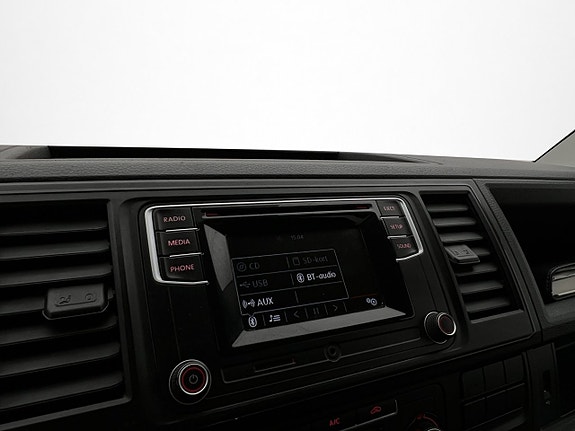 Volkswagen Transporter 19 of 28