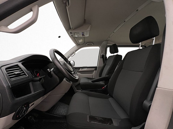 Volkswagen Transporter 14 of 28