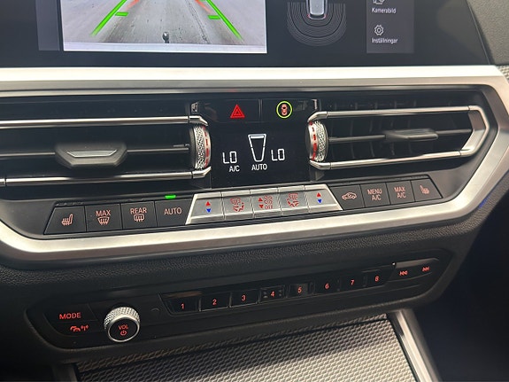 BMW 330i 23 of 30