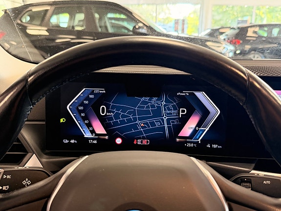 BMW i4 6 of 12