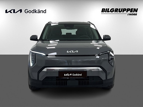 Kia EV3 2 of 24