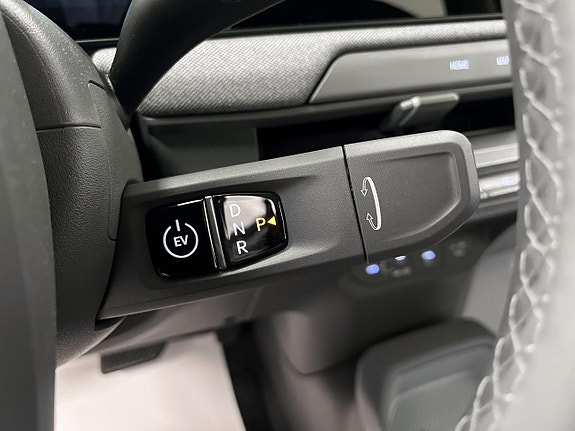 Kia EV3 12 of 24