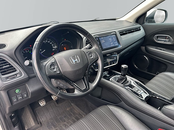 Honda HR-V 15 of 15