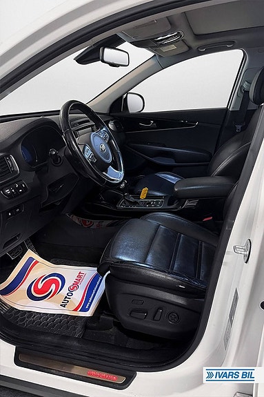 Kia Sorento 4 of 6