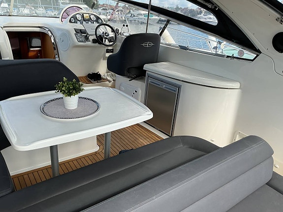 Bavaria 37 Sport 6 of 12