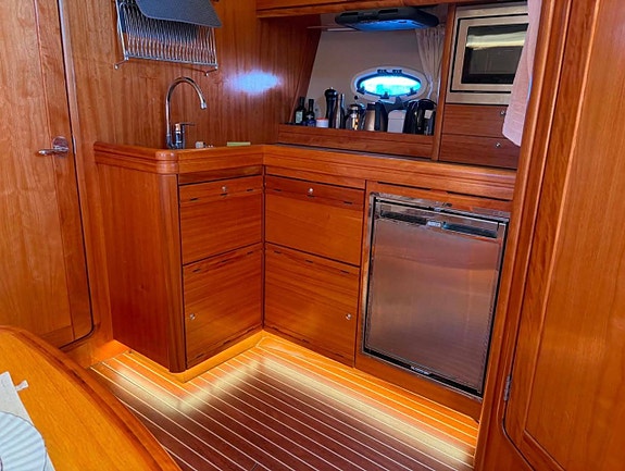 Bavaria 37 Sport 9 of 12