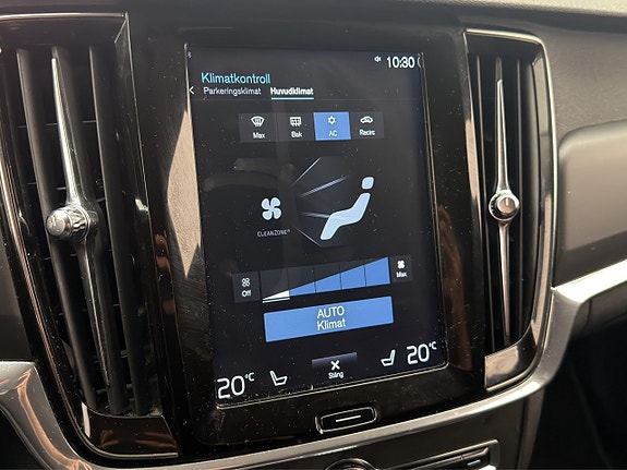 Volvo V90 23 of 30