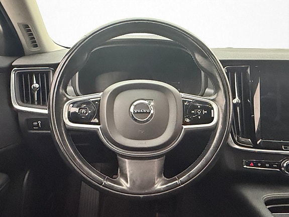 Volvo V90 14 of 30