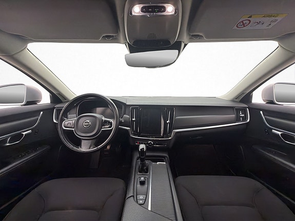 Volvo V90 13 of 30