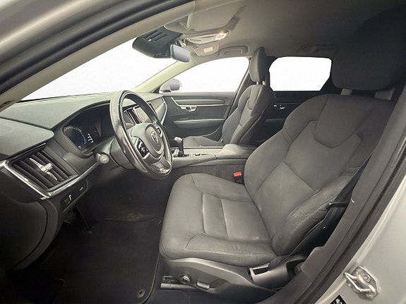 Volvo V90 12 of 30
