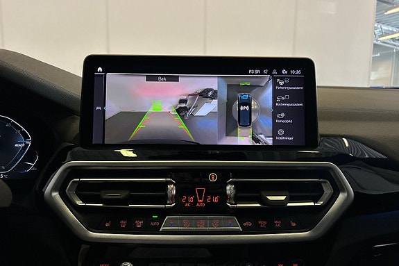 BMW iX3 12 of 24