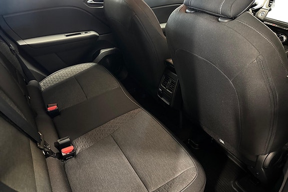 Renault Captur 19 of 22