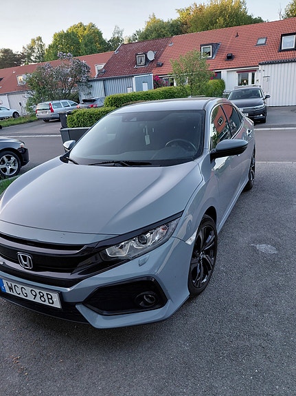 Honda Civic 2 of 14
