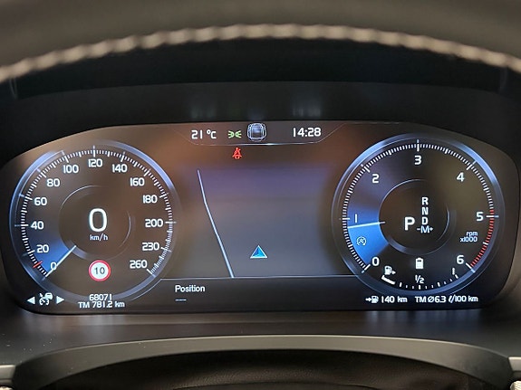 Volvo S90 13 of 27