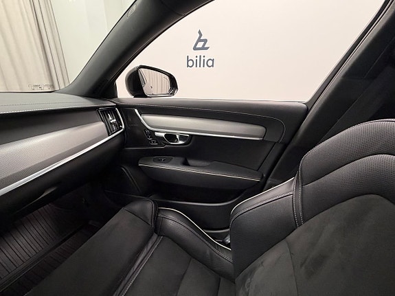 Volvo S90 27 of 27