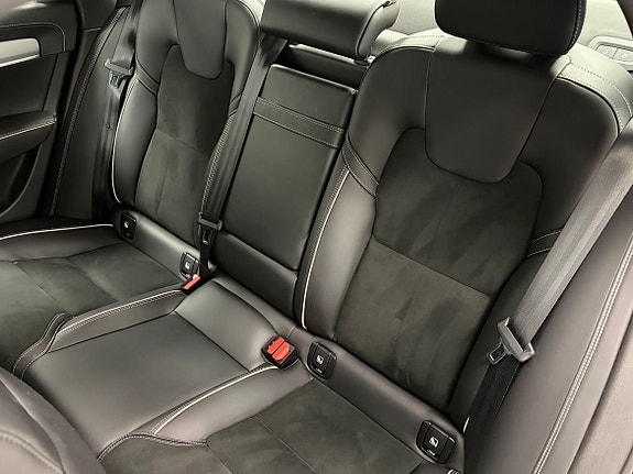 Volvo S90 20 of 27