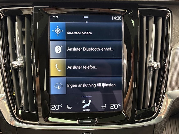 Volvo S90 15 of 27
