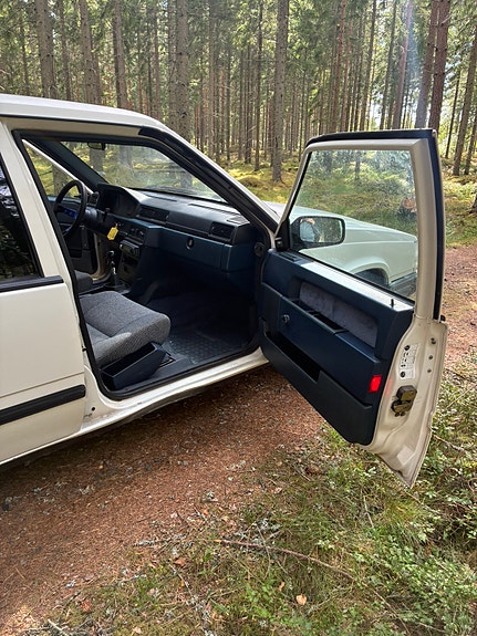 Volvo 745 9 of 27