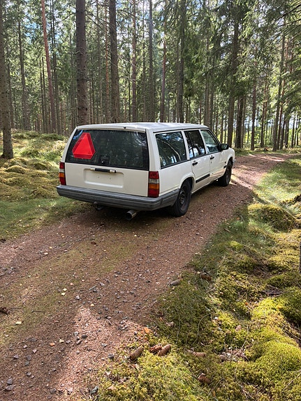 Volvo 745 3 of 27