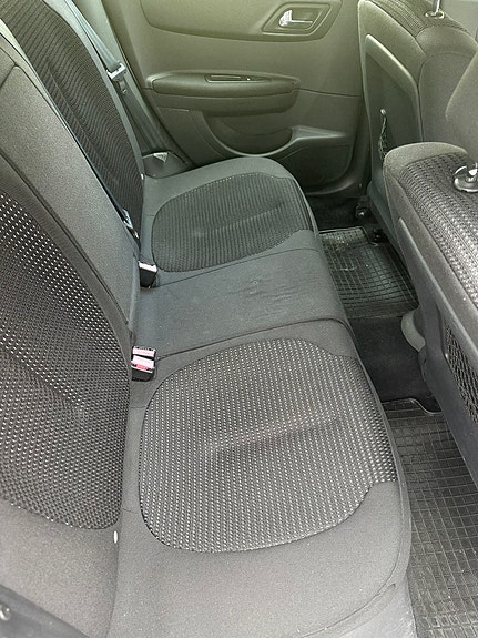 Citroen C4 6 of 6