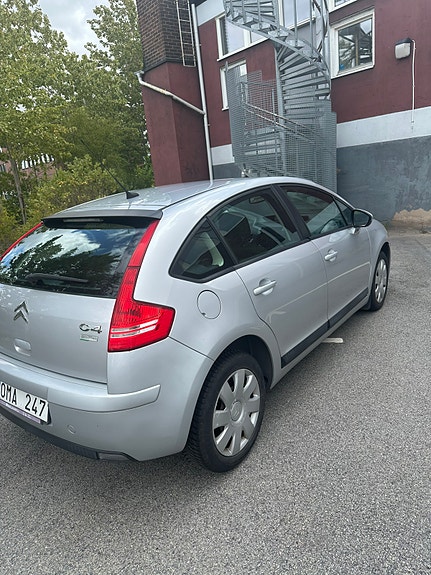 Citroen C4 3 of 6