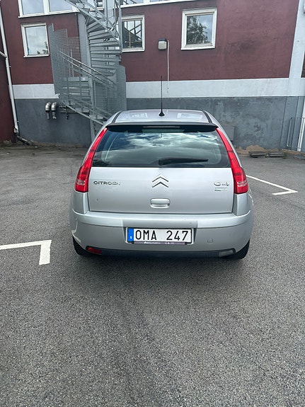 Citroen C4 4 of 6
