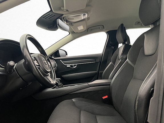 Volvo V90 13 of 30