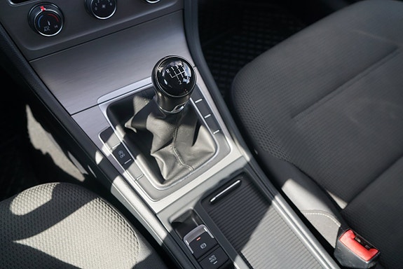 Volkswagen Golf I 12 of 16