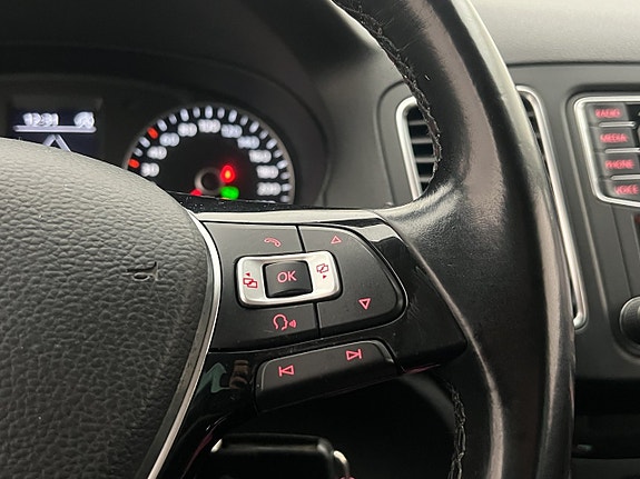 Volkswagen Sharan 17 of 30