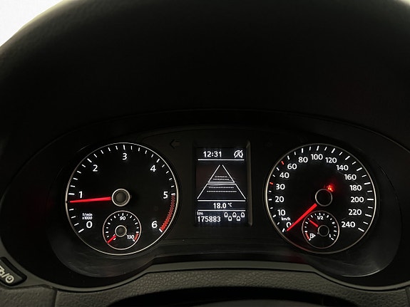 Volkswagen Sharan 16 of 30