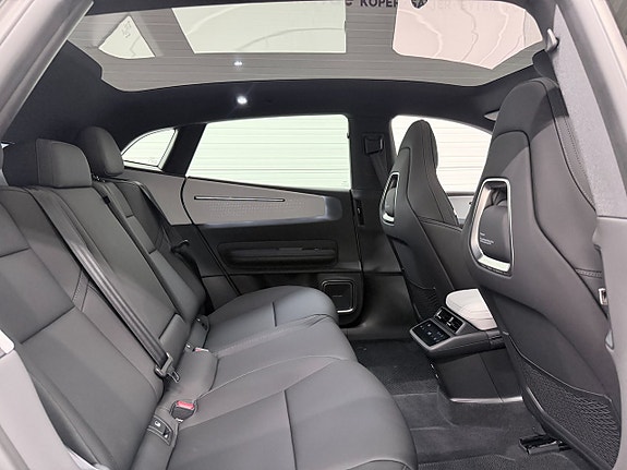 Polestar 4 25 of 25
